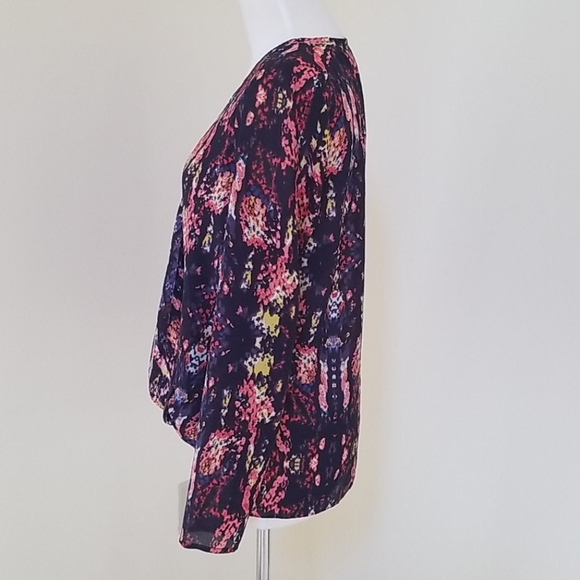 Cooper and Ella medium navy multi faux wrap blouse - Picture 2 of 9